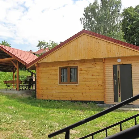 Σπίτι διακοπών Wooden Near The Ryn (Warmian-Masurian)