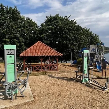 펜션 Wooden Near The 린